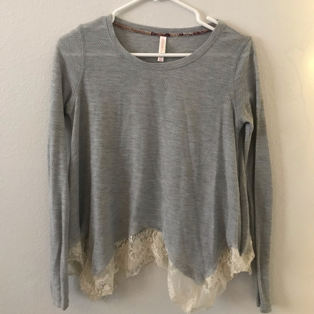 Gray Mesh Longsleeved Blouse